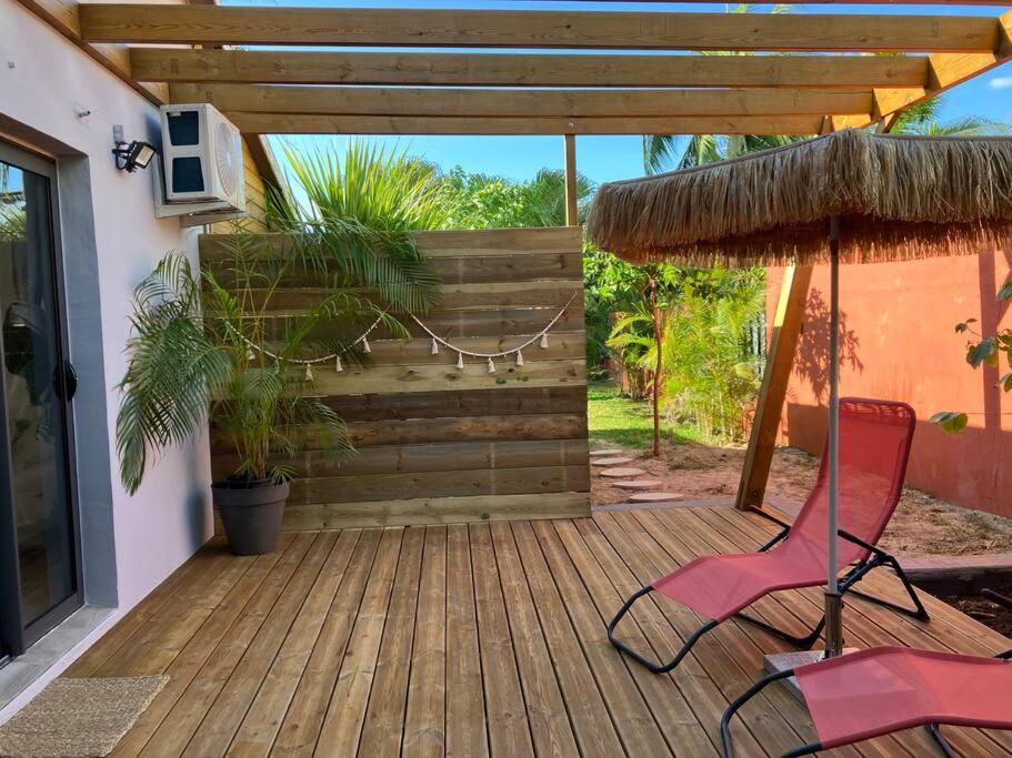 Kazacoco Bungalow A 5 Min A Pieds Du Lagon La Saline Les Bains Exterior foto