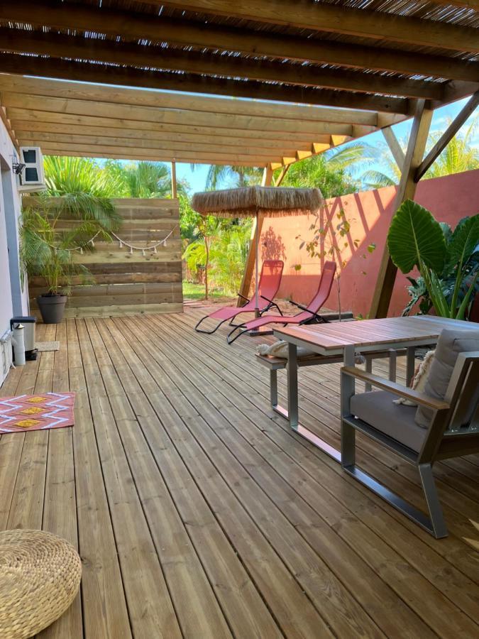 Kazacoco Bungalow A 5 Min A Pieds Du Lagon La Saline Les Bains Exterior foto